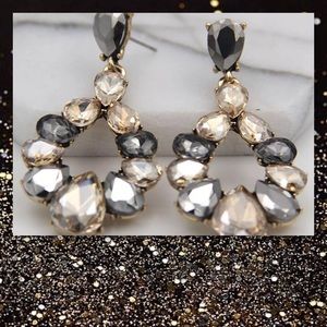 JUST IN🆕 Browns & Yellows Crystal Dangle Earrings